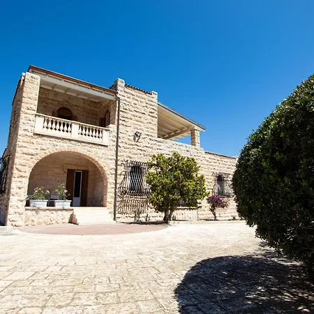 Incina - Sea House