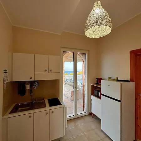 Incina - Sea House Apartment